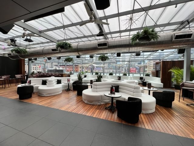 Retractable Roof -4th Floor