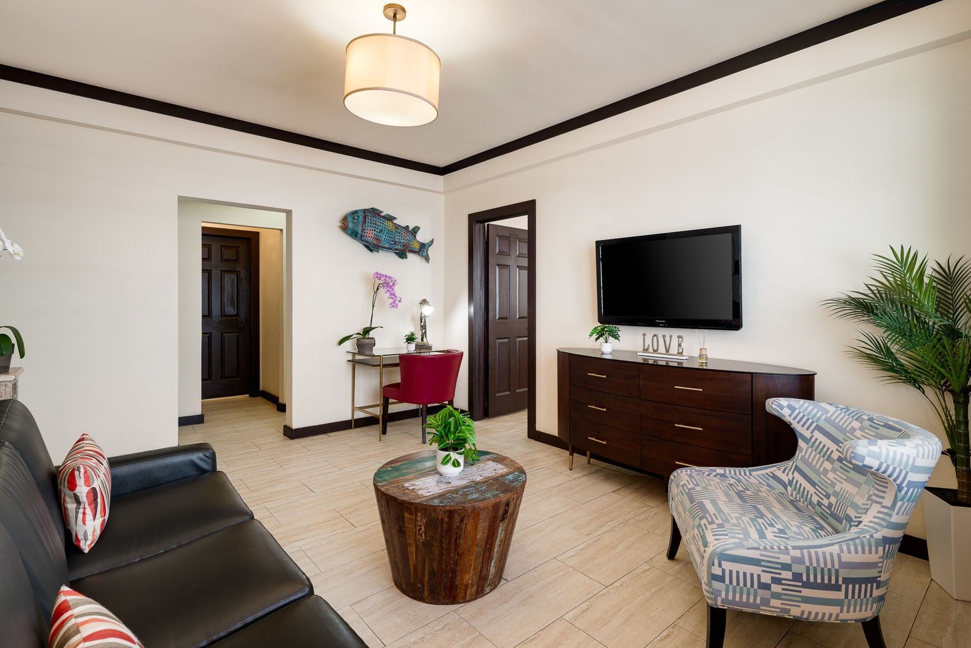 Tradewinds Apartment Hotel — photo 21 of 60