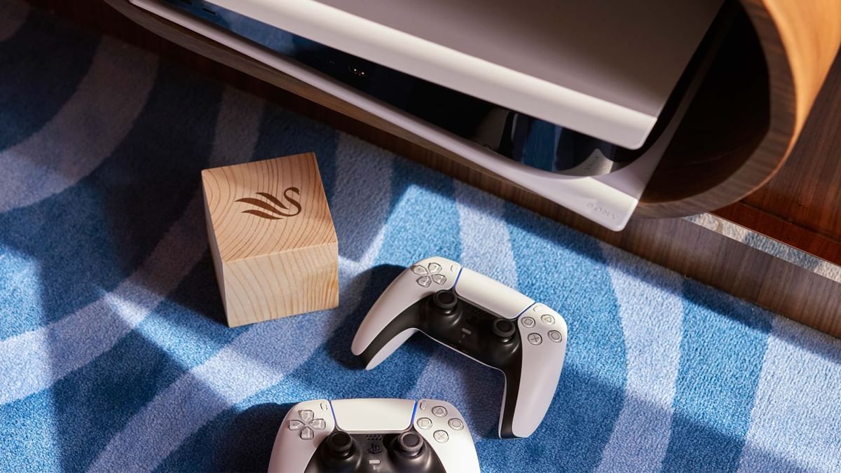 Bathroom with glassed shower area in Deluxe Plus Twin at Sunway Hotel Big Box