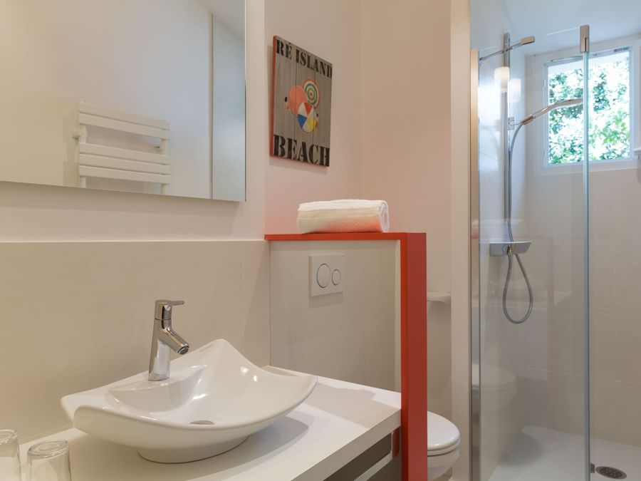 Bathroom vanity in bedrooms at Les Vignes de la Chapelle