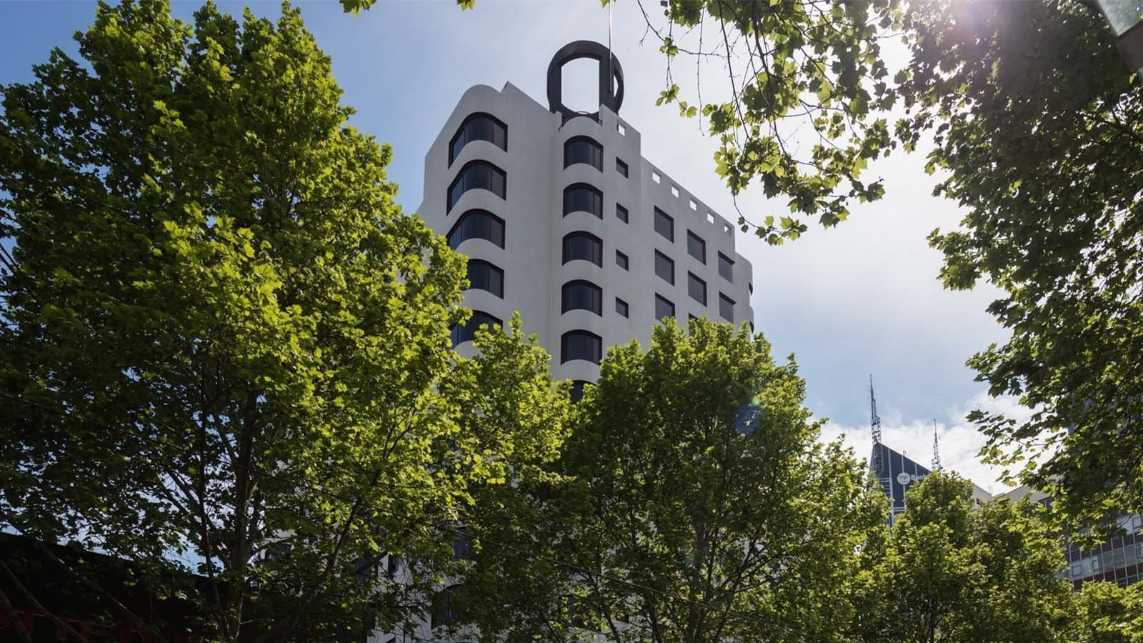 Pullman Melbourne on Swanston exterior view