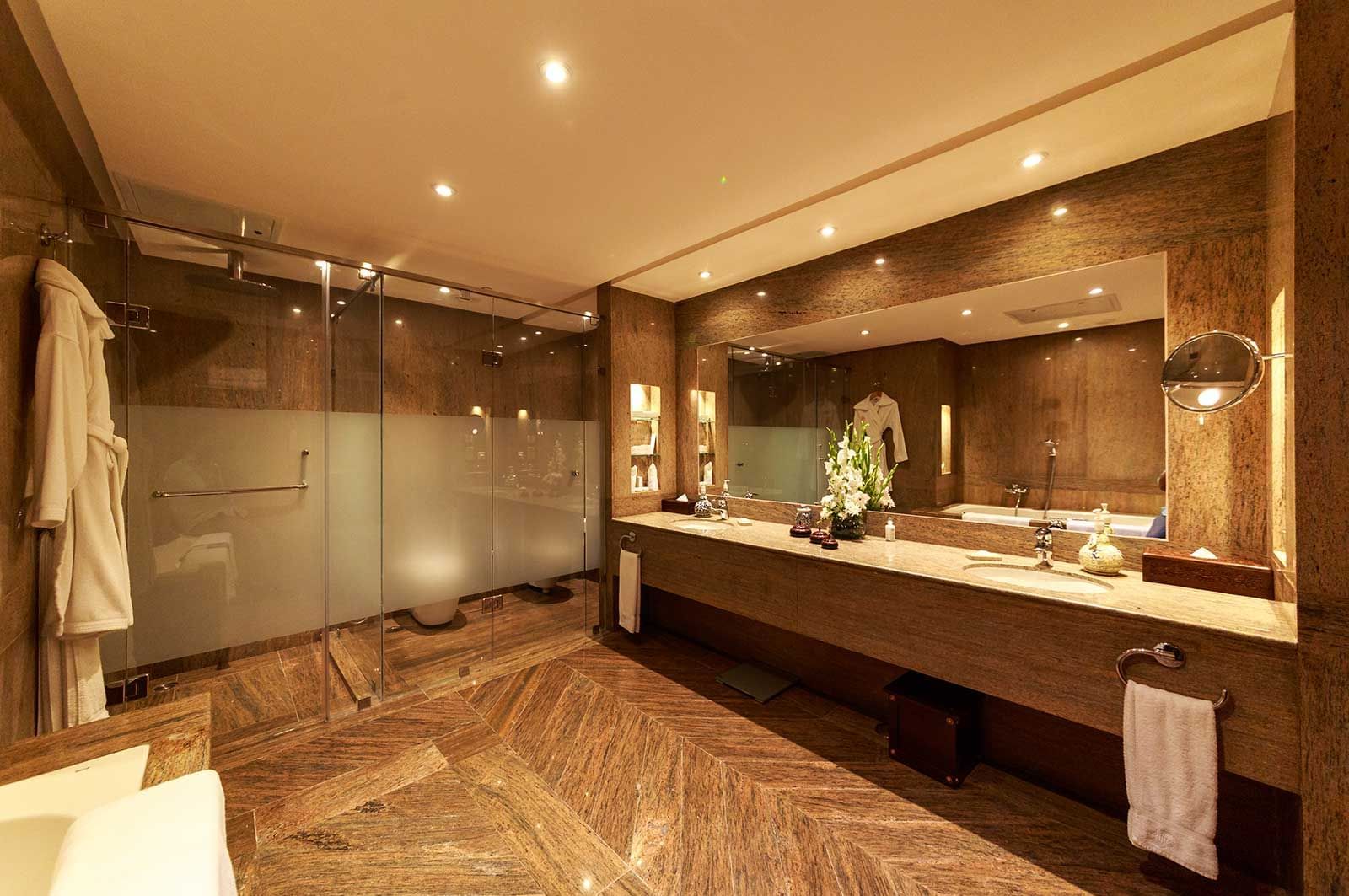 Bathroom of the Presidential Suite at Islamabad Serena Hotel