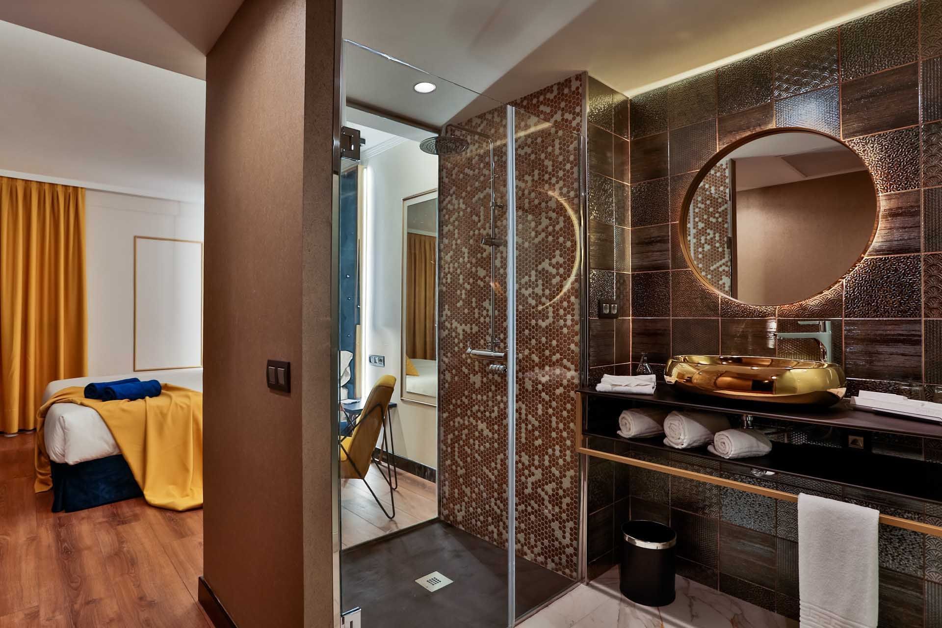 Bathroom in a room at Design Plus Group Hotels