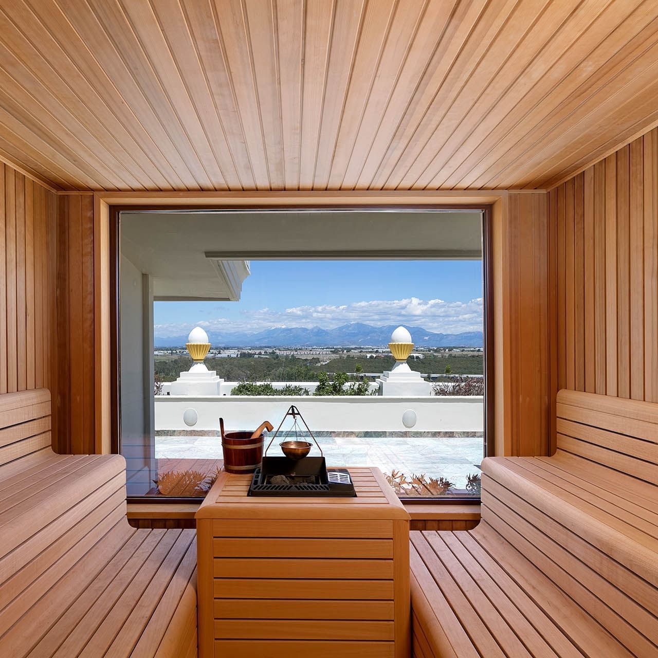 Titanic Mardan Sarayı'ndaki Kral Süitte ahşap sauna