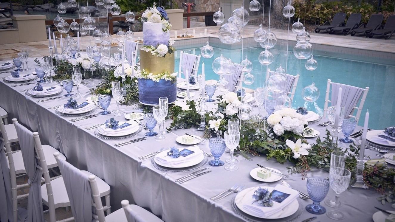 Weddings with pool view at Pullman Palm Cove Sea Temple Resort