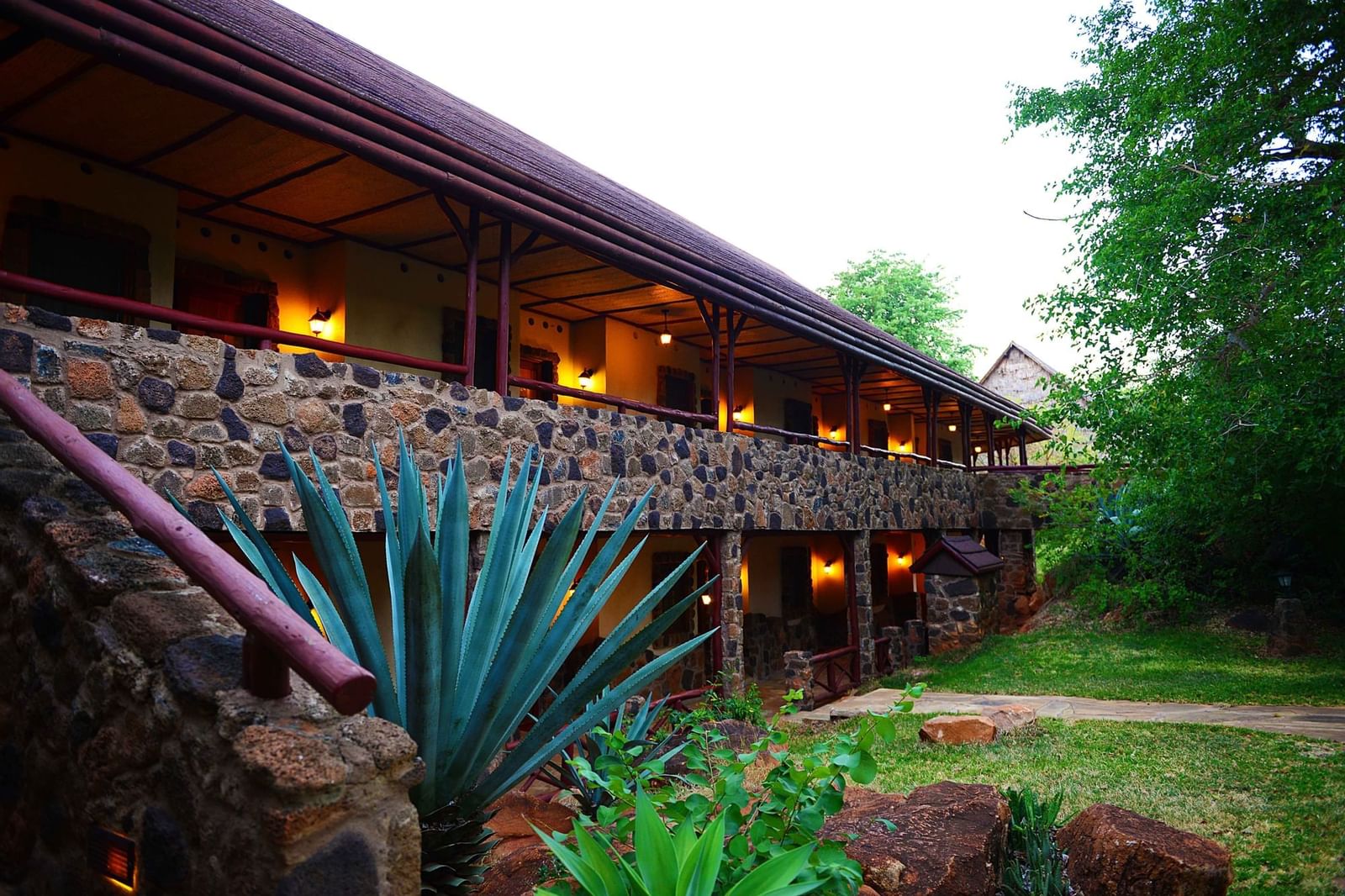 hotel kilaguni serena safari lodge