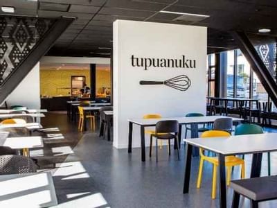 Tupuanuku_Dining 1