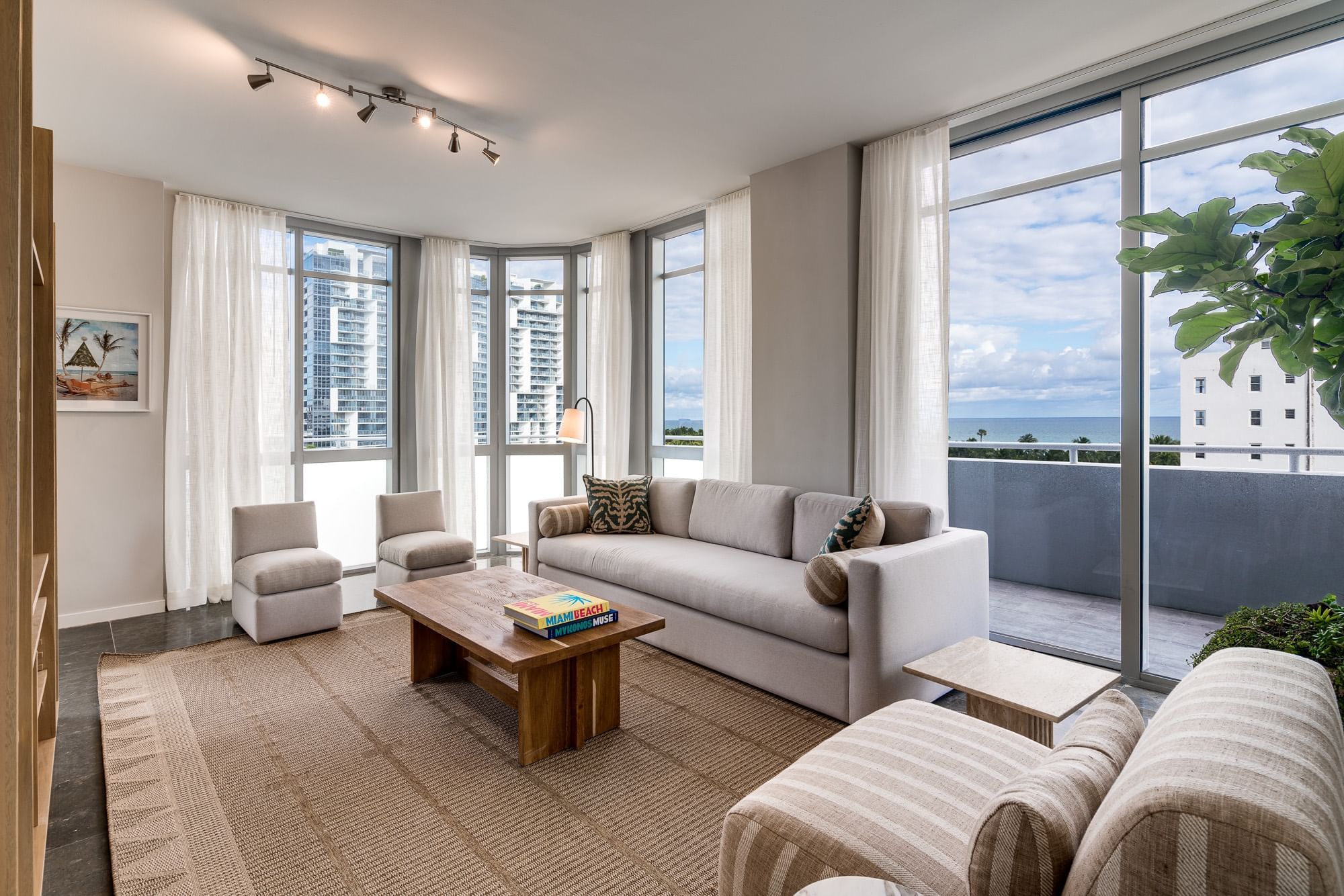 Discovering Three Bedroom Suites in Miami Beach: Your Ultimate Guide