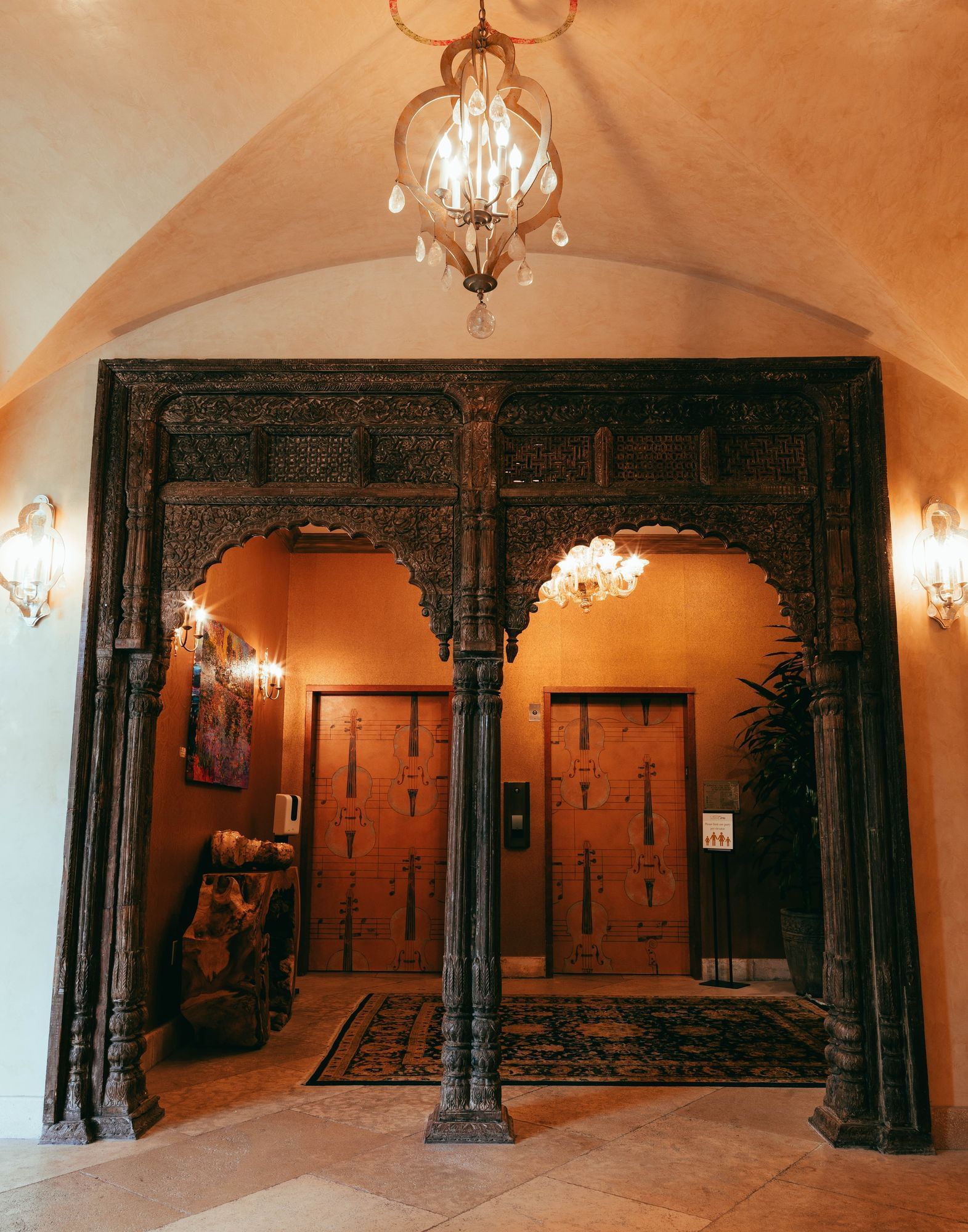 Lorem ipsum Walkway with two arches that have carved details