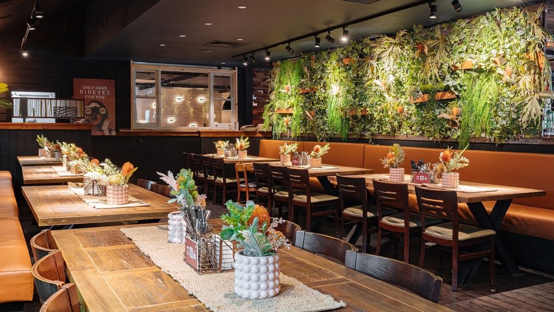 Restaurant seating at Outback Steakhouse Penrith