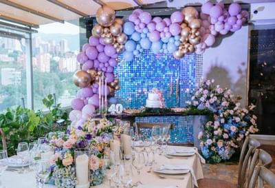 Venue decorated with balloons & flowers at Diez Hotel Categoría