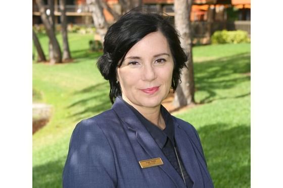 Portrait of Angie Snyder, Director of Sales at Rosen Inn Lake Buena Vista