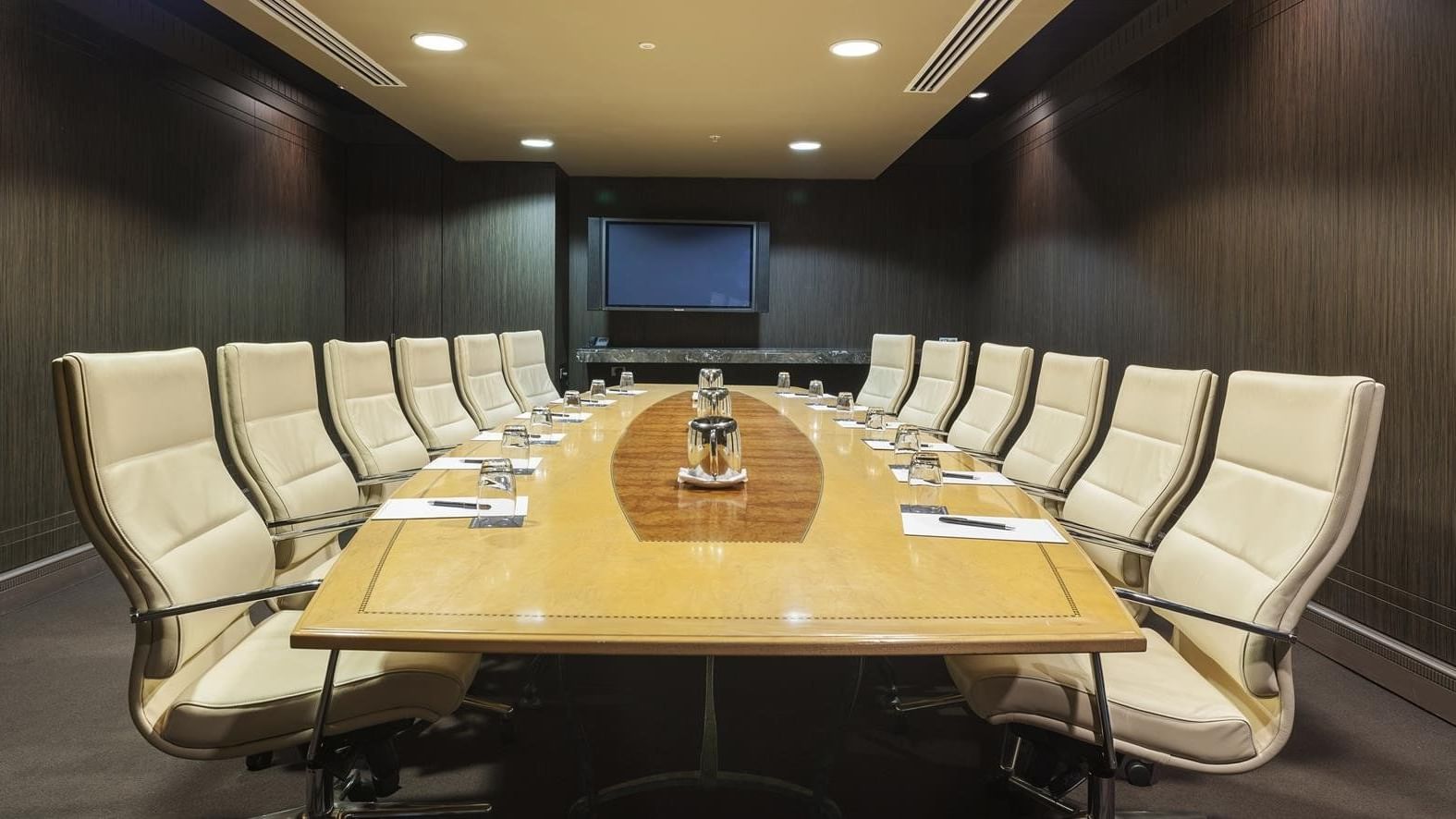 Prepared meeting room at the pullman melbourne on the park
