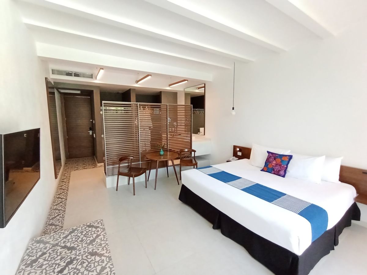 Large bed in Master Suite at Cuernavaca Curamoria Collection