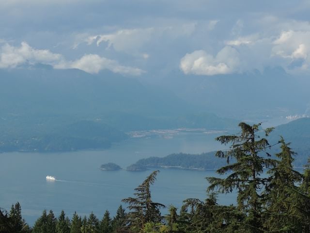 Things To Do This Mother’s Day In Vancouver - Take The Ferry To Bowen Island