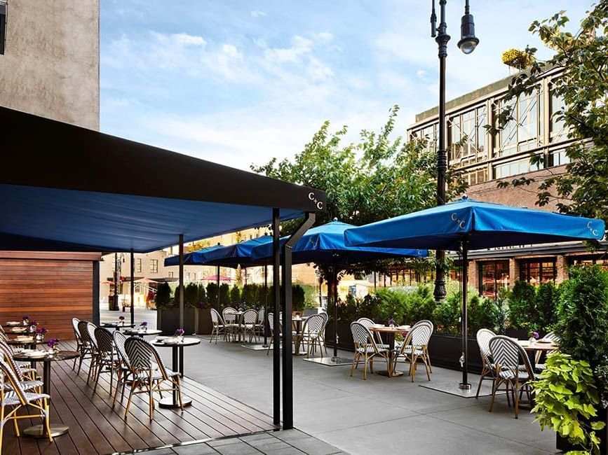 outdoor dining at C+C