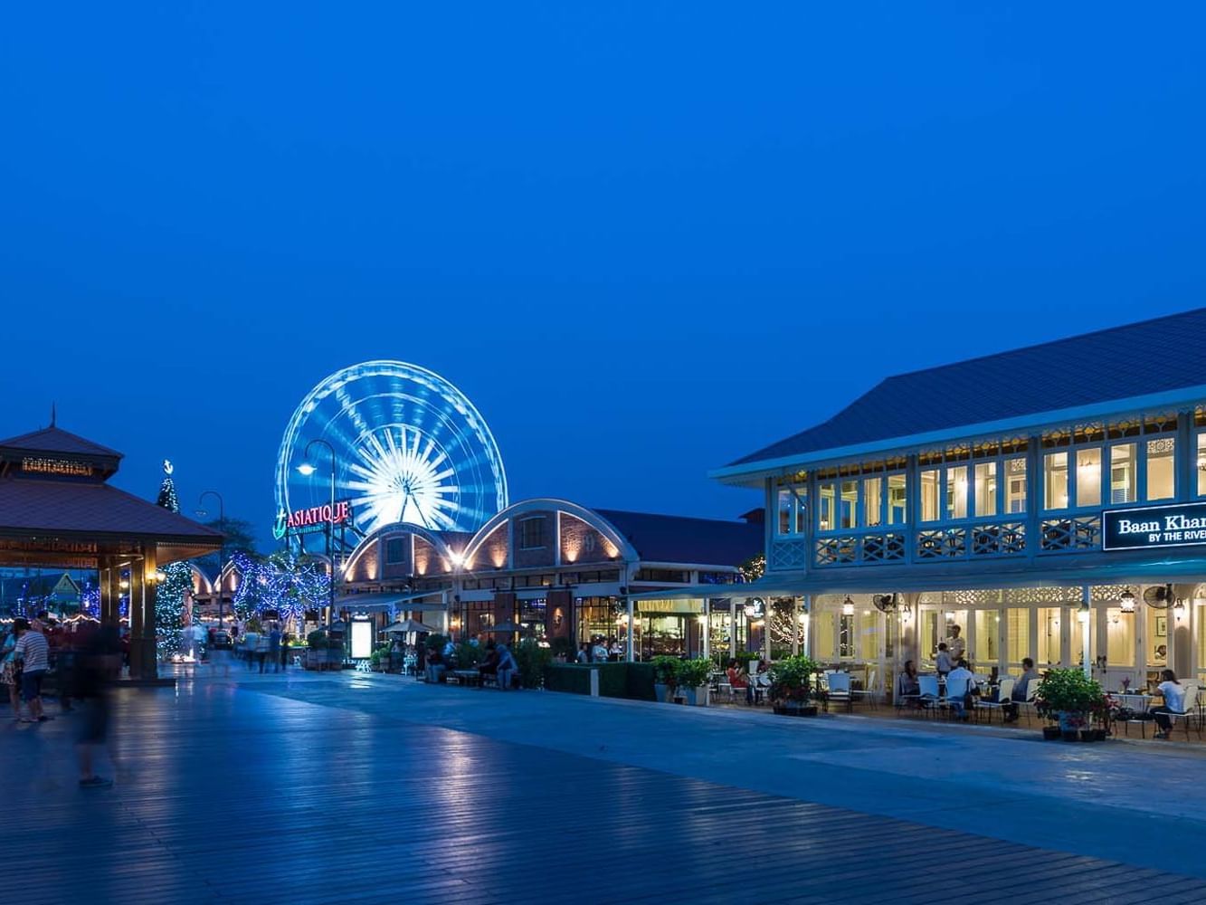 Aerial view of Asiatique The Riverfront near Chatrium Hotel Riverside Bangkok at night 