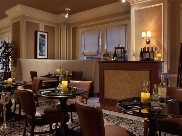 Dining area in Landmark Restaurant at Warwick Melrose Dallas