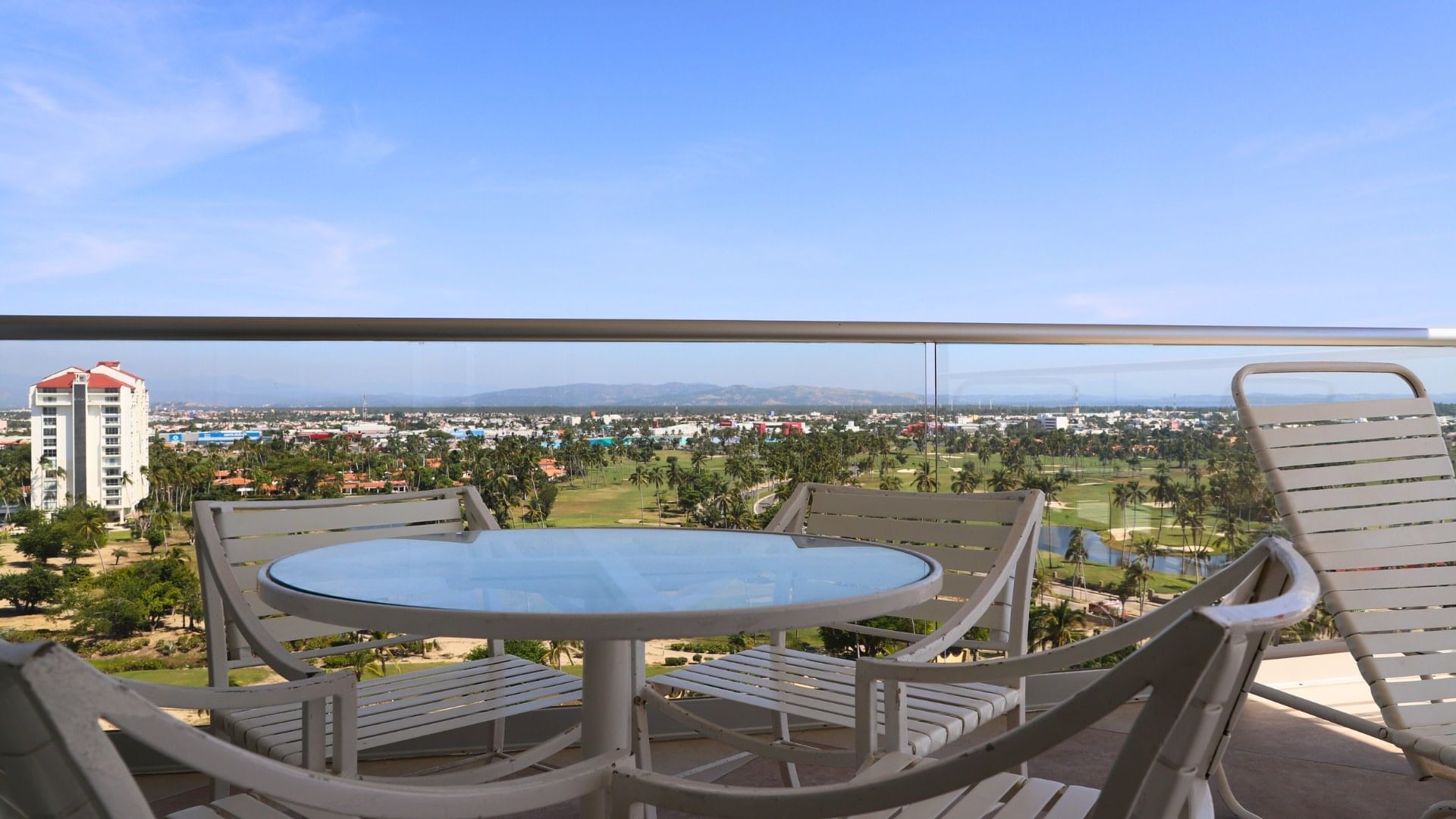 Penthouse Vista al Golf King