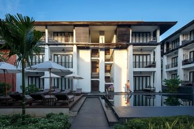 U Chiang Mai Hotel Facade