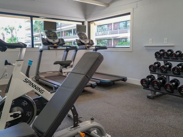 Machines and equipment in the Gym at Rosen Inn at Pointe Orlando