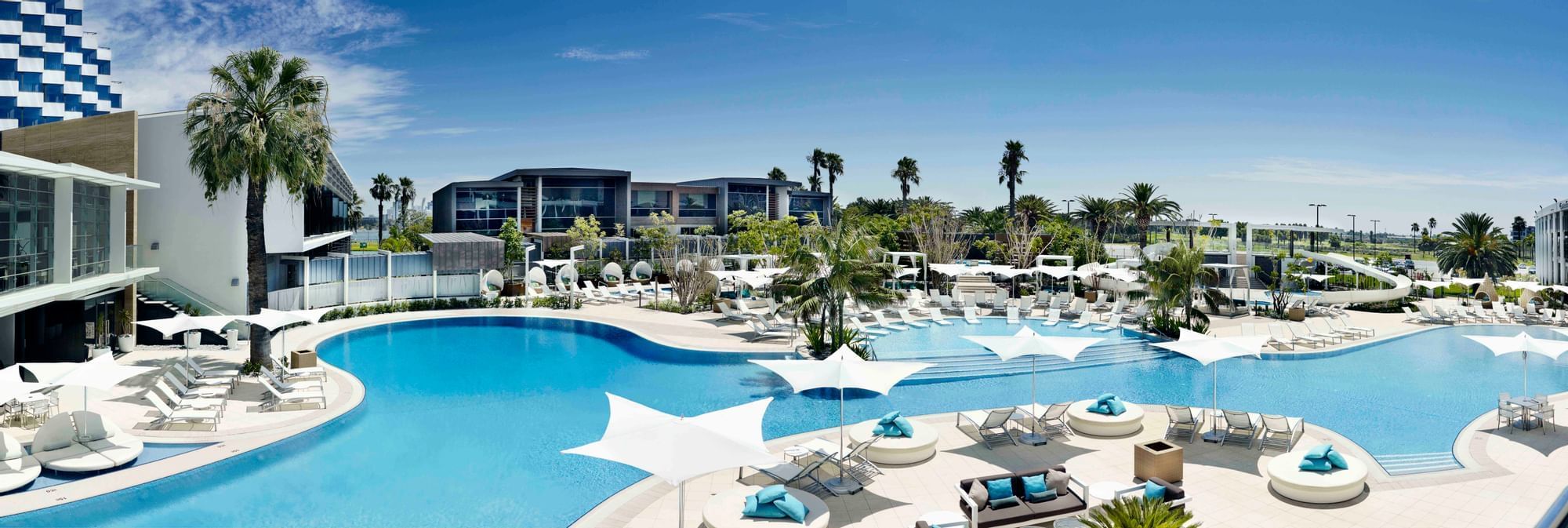 <p>Amenities</p>