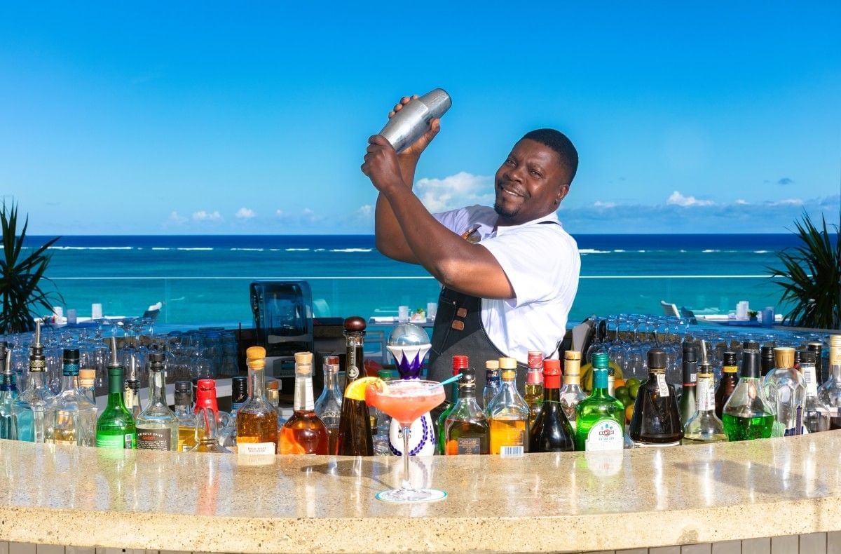 Bartender at Pelago