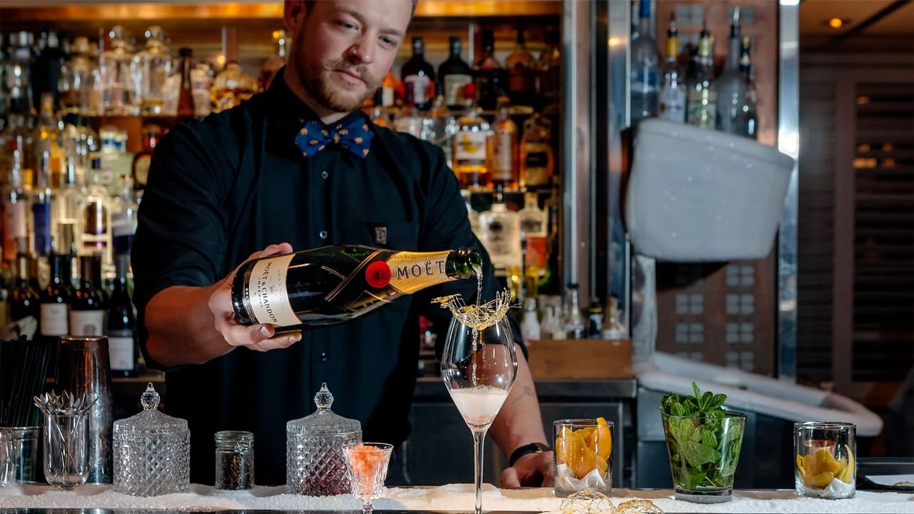 Bearfoot Bistro Bartender