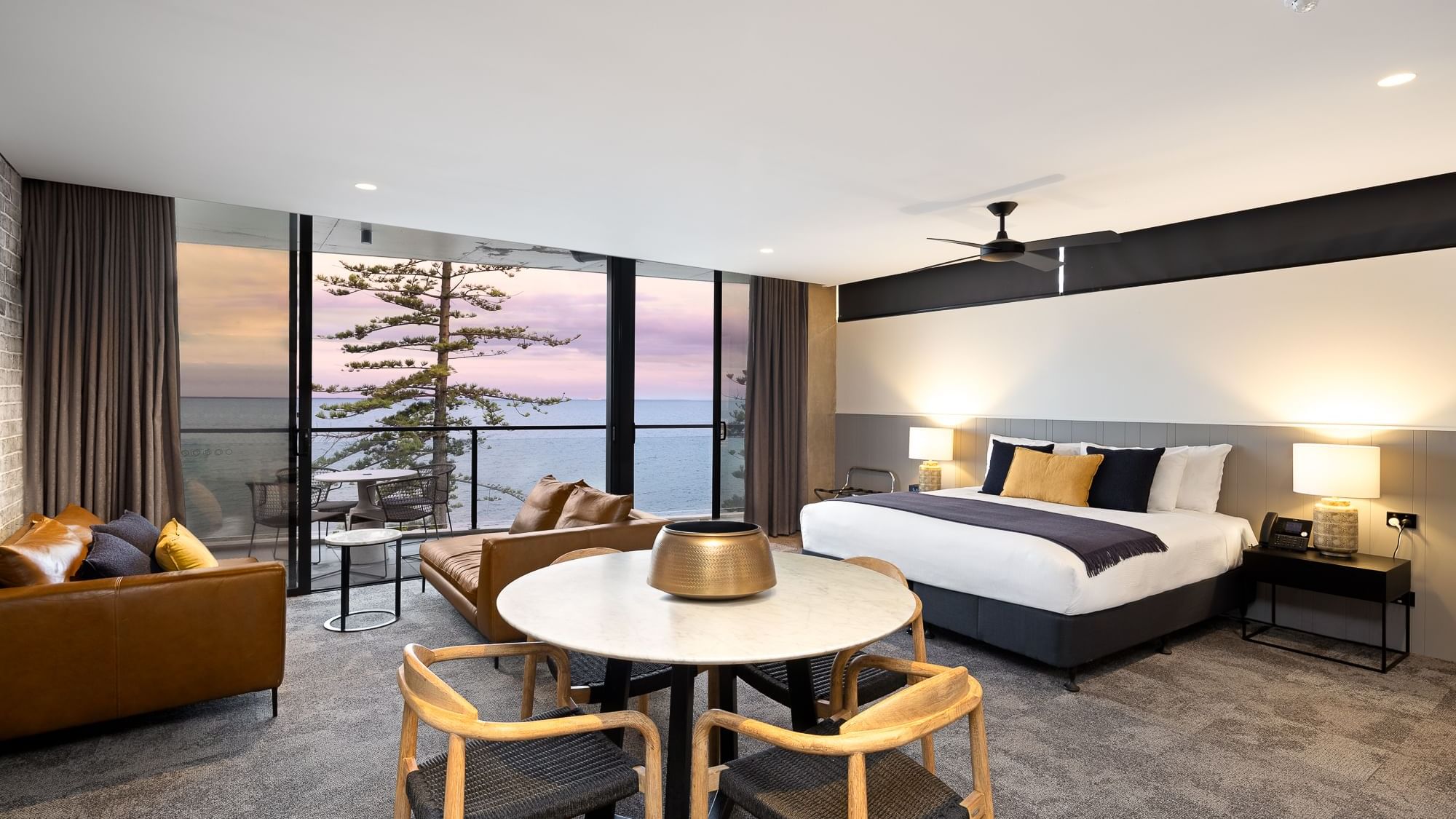 junior suite full room view