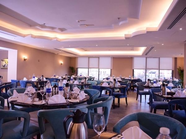 Al Multaqa Restaurant Overview