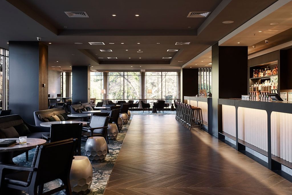 Pullman Melbourne on the Park | Melbourne Hotels | Melbourne Accommodation