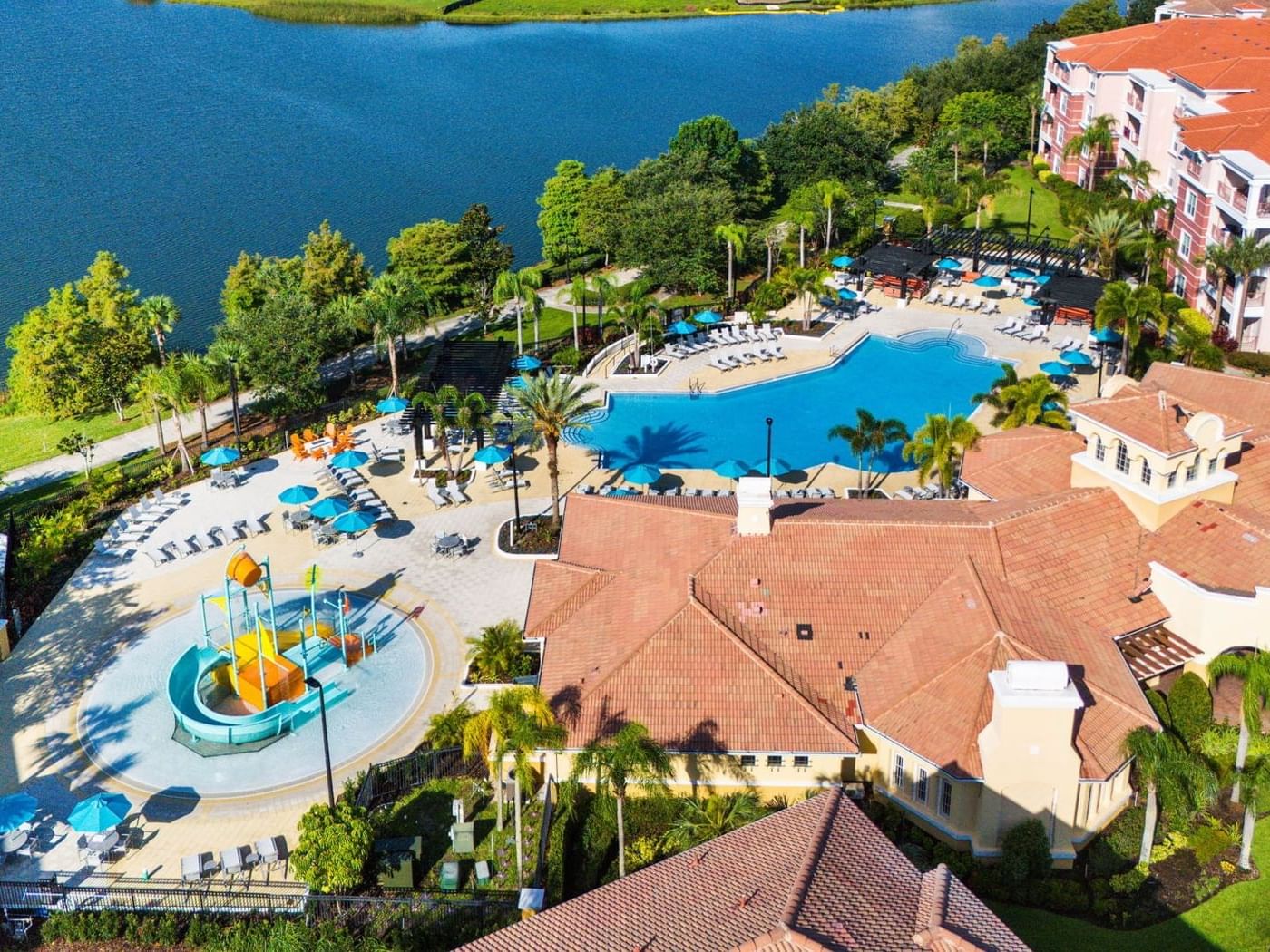 Enjoy the special discount of the Bundle & Save Packages offer of the Vista Cay Resort in Orlando, FL.