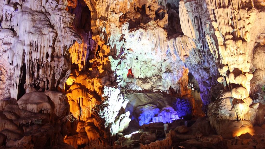 Interior of Thien Cuong Cave in Hạ Long Bay near Sunway Hotel Hanoi