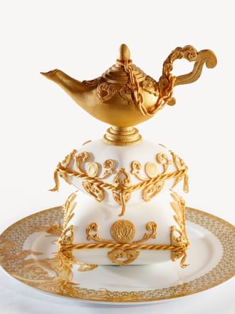 Magic lamp dessert for Arabian nights at Palazzo Versace 