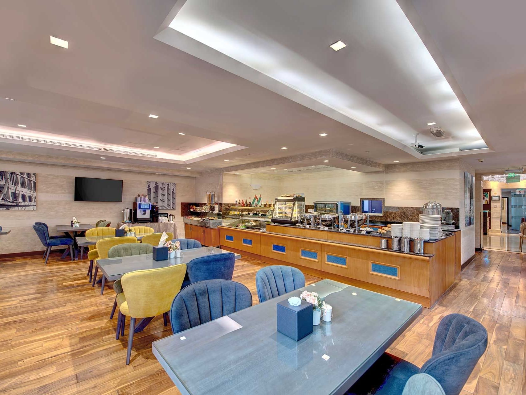 Restaurant at Suha JBR Hotel Apartments