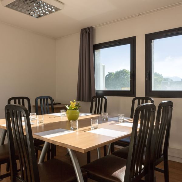 A Meeting room at Hotel Clermont Ferrand South Aubire