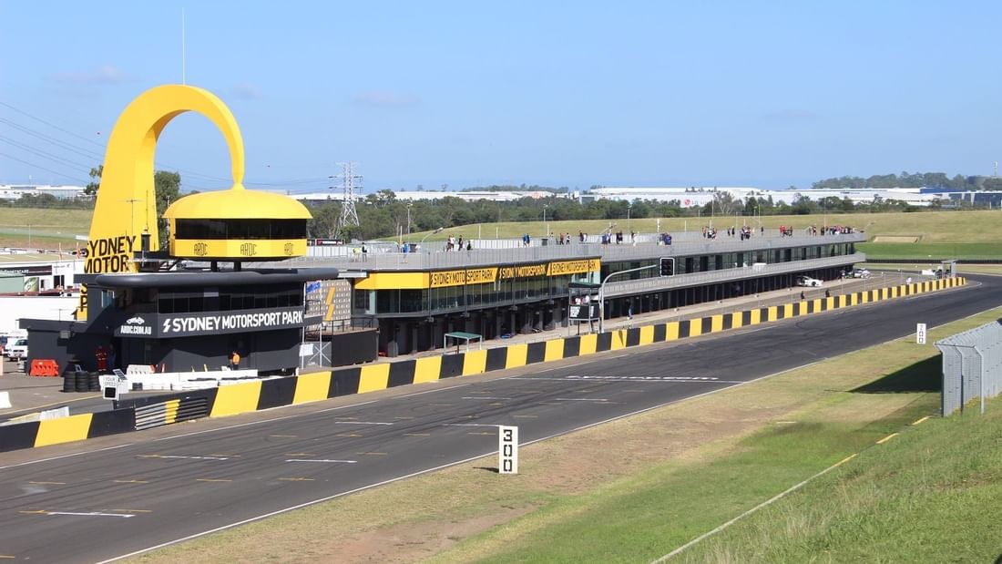 Sydney Motorsport Park near Mercure Sydney Parramatta
