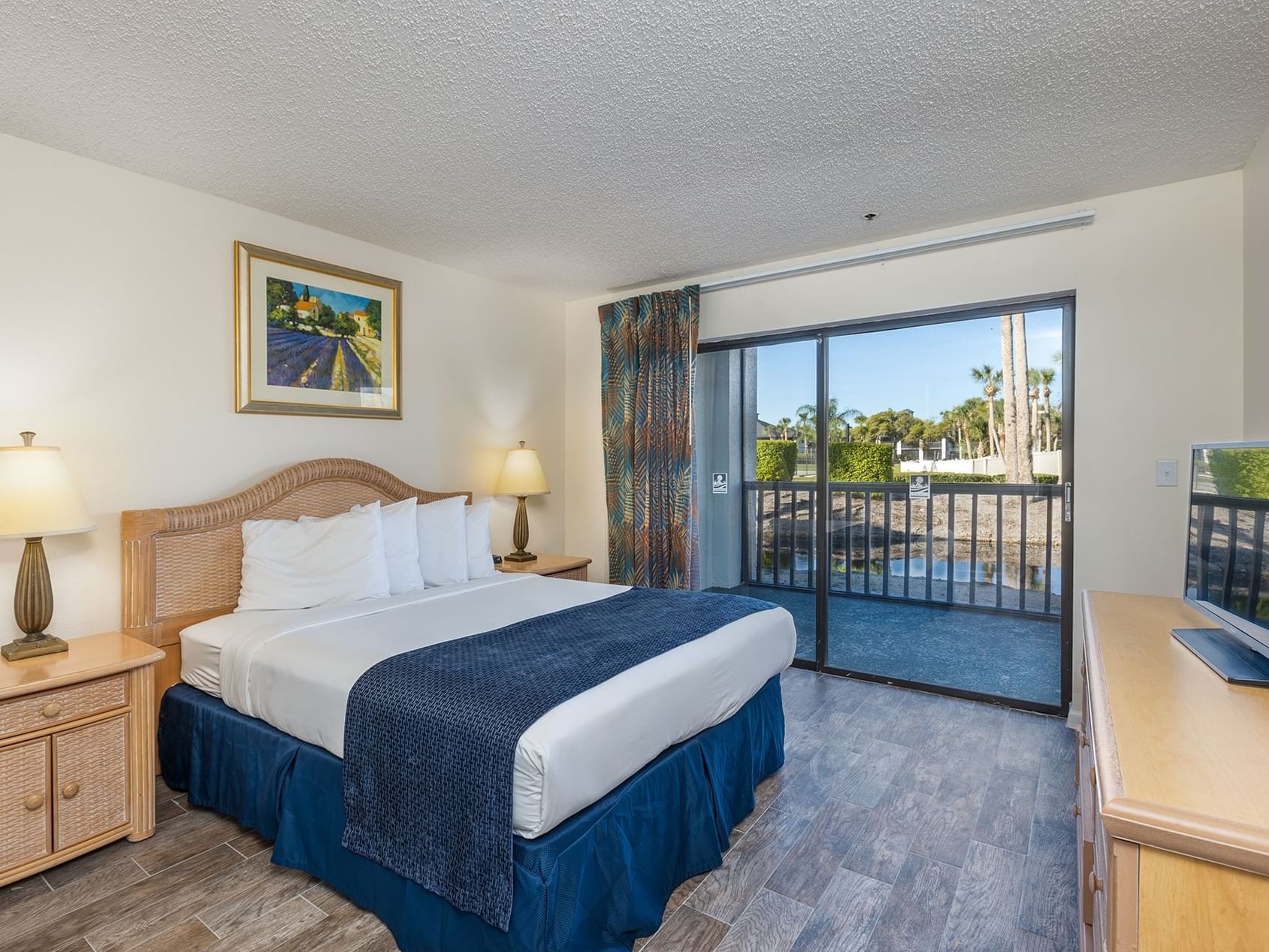 Two bedroom premium suite at Legacy Vacation Resorts