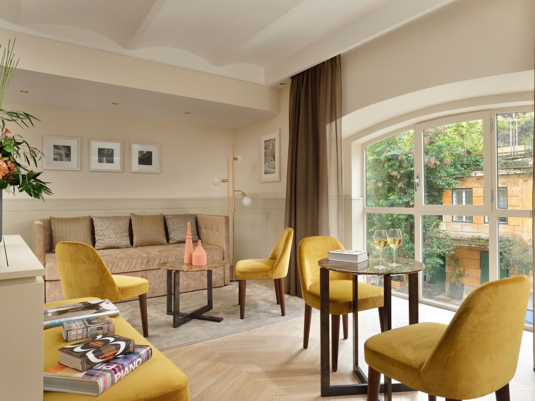 Interior of Margutta 54 suite lounge area at Rome Luxury Suites