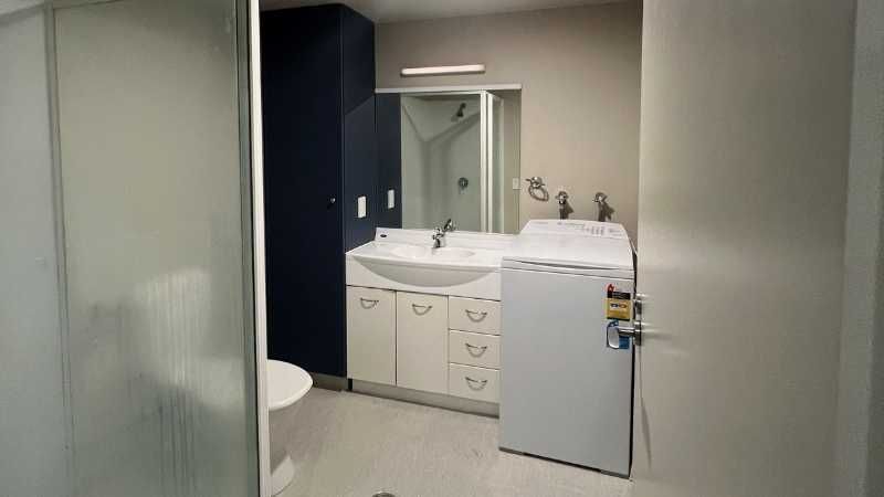 Bathroom in Shared Apartment