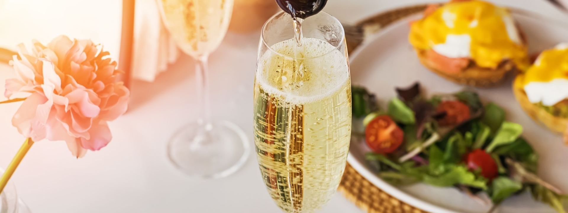 Bubbles & Breakfast