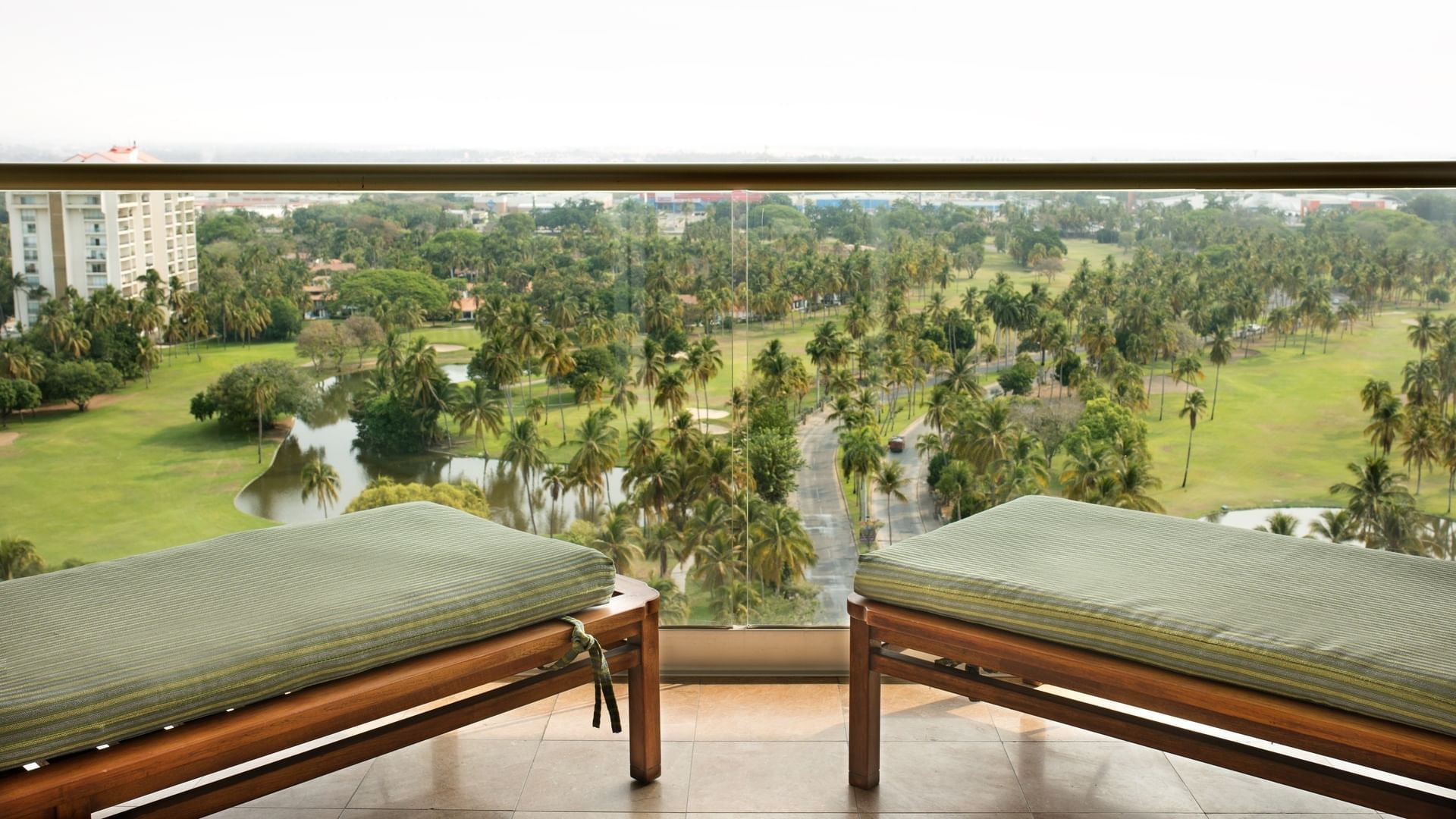 Penthouse Golf View King | Princess Accommodation