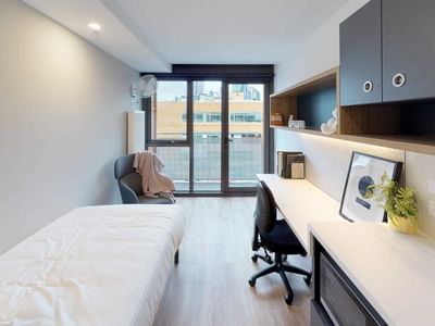 UniLodge @ Royal Melbourne - Large with Balcony - Bedroom