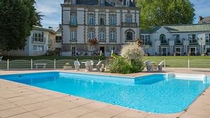 Pool view at Clos de Vallombreuse