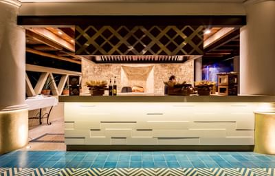 La Ceiba bar with lit counter at Villa Premiere Boutique Hotel & Romantic Getaway