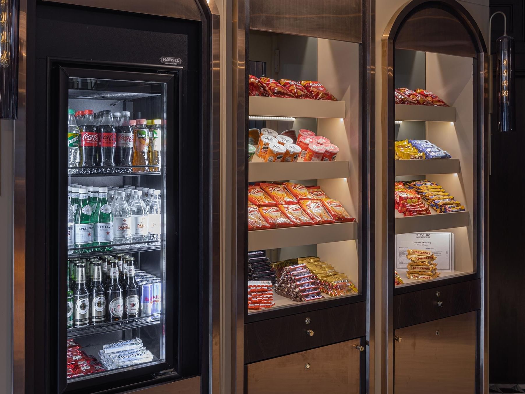 Mini Market with drinks and snacks at the Titanic Comfort Kurfürstendamm