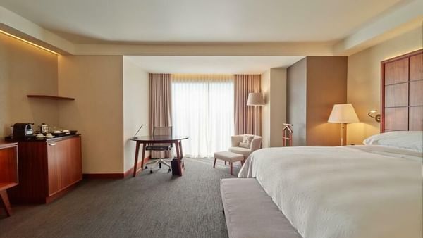 Deluxe King bedroom with Park view at Grand Fiesta Americana