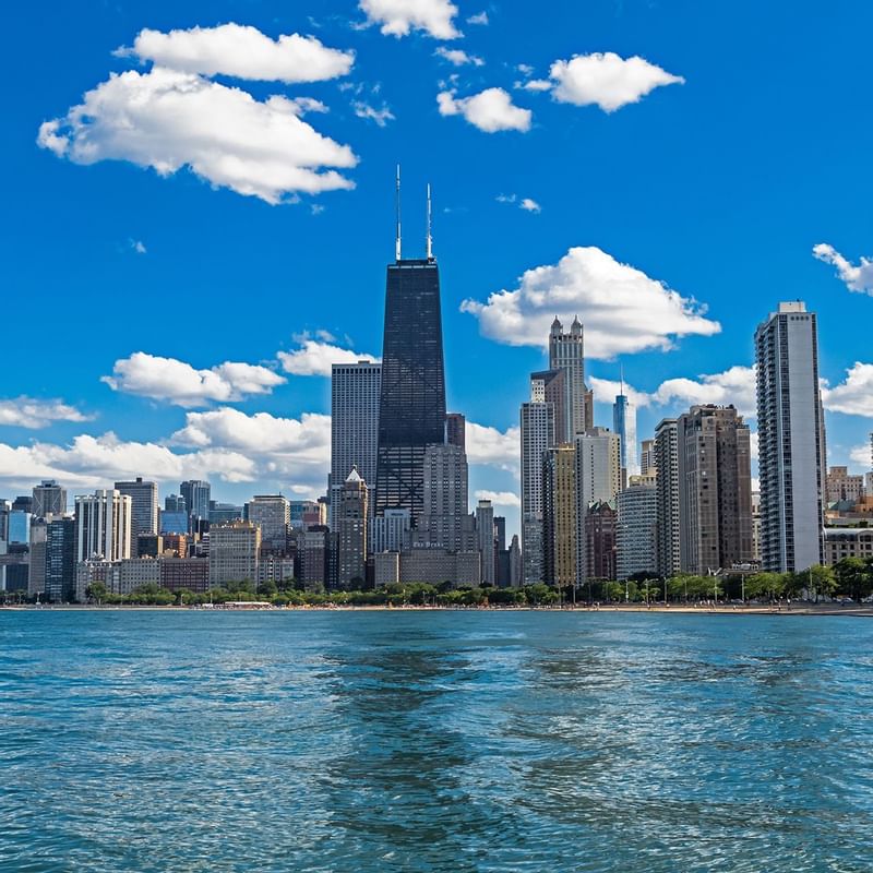 Beautiful North Avenue Beach near Warwick Allerton - Chicago