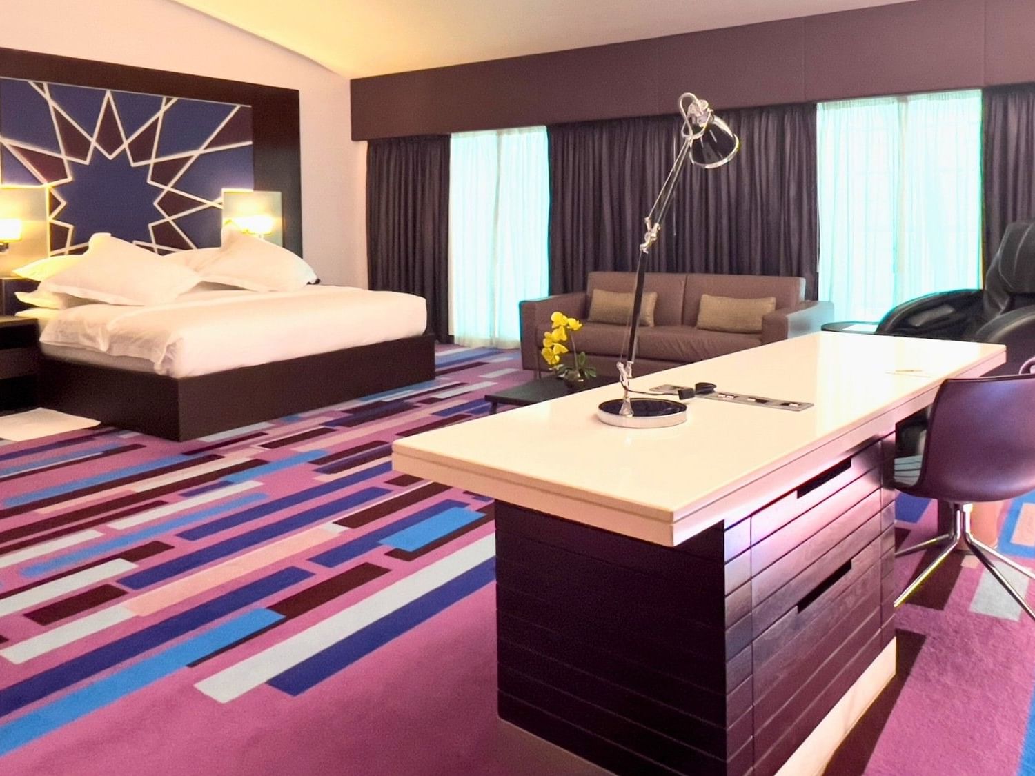 Junior Suite at Dubai International Hotel