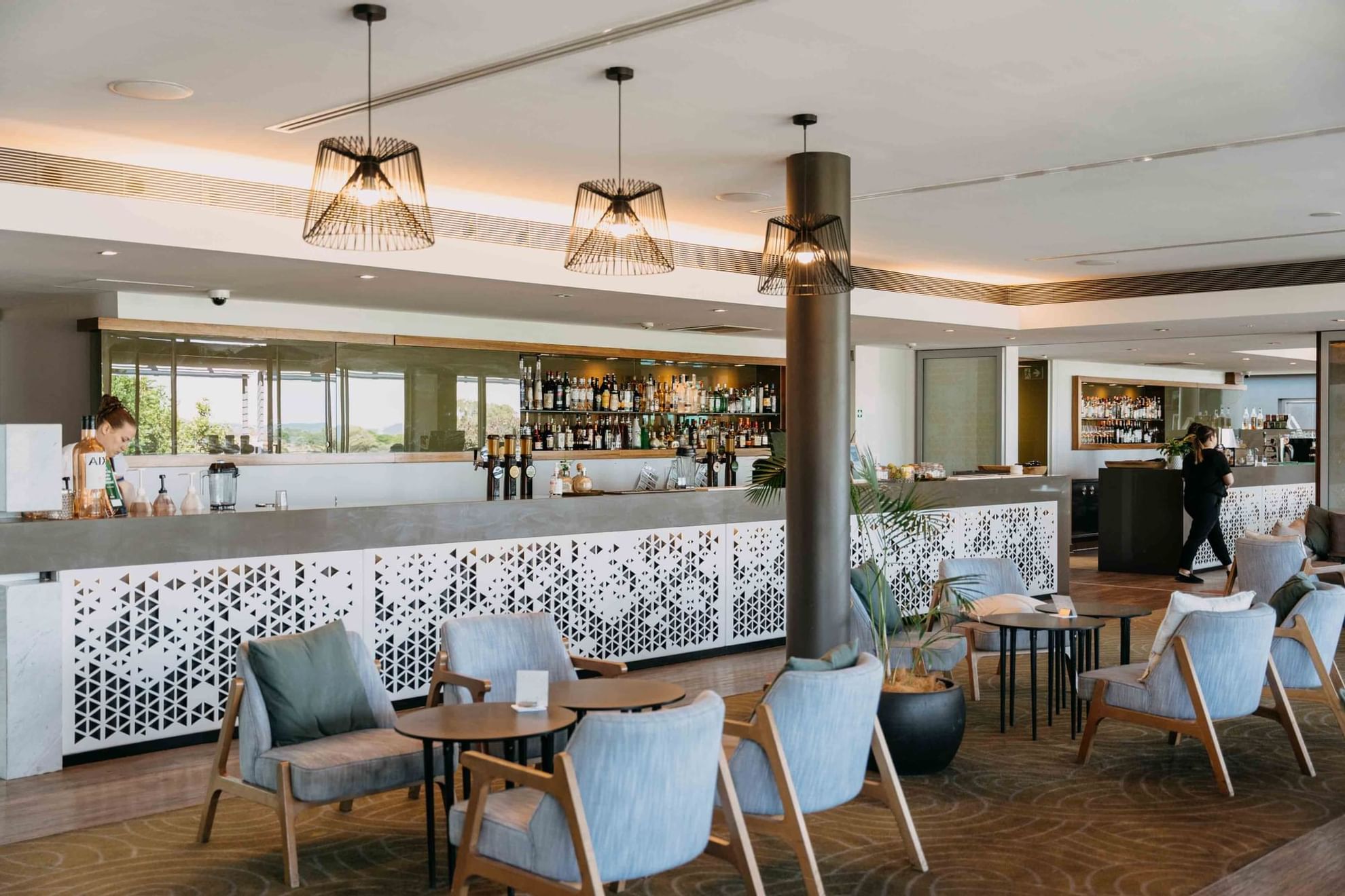 Central Coast Bar for casual dining with comfy seating